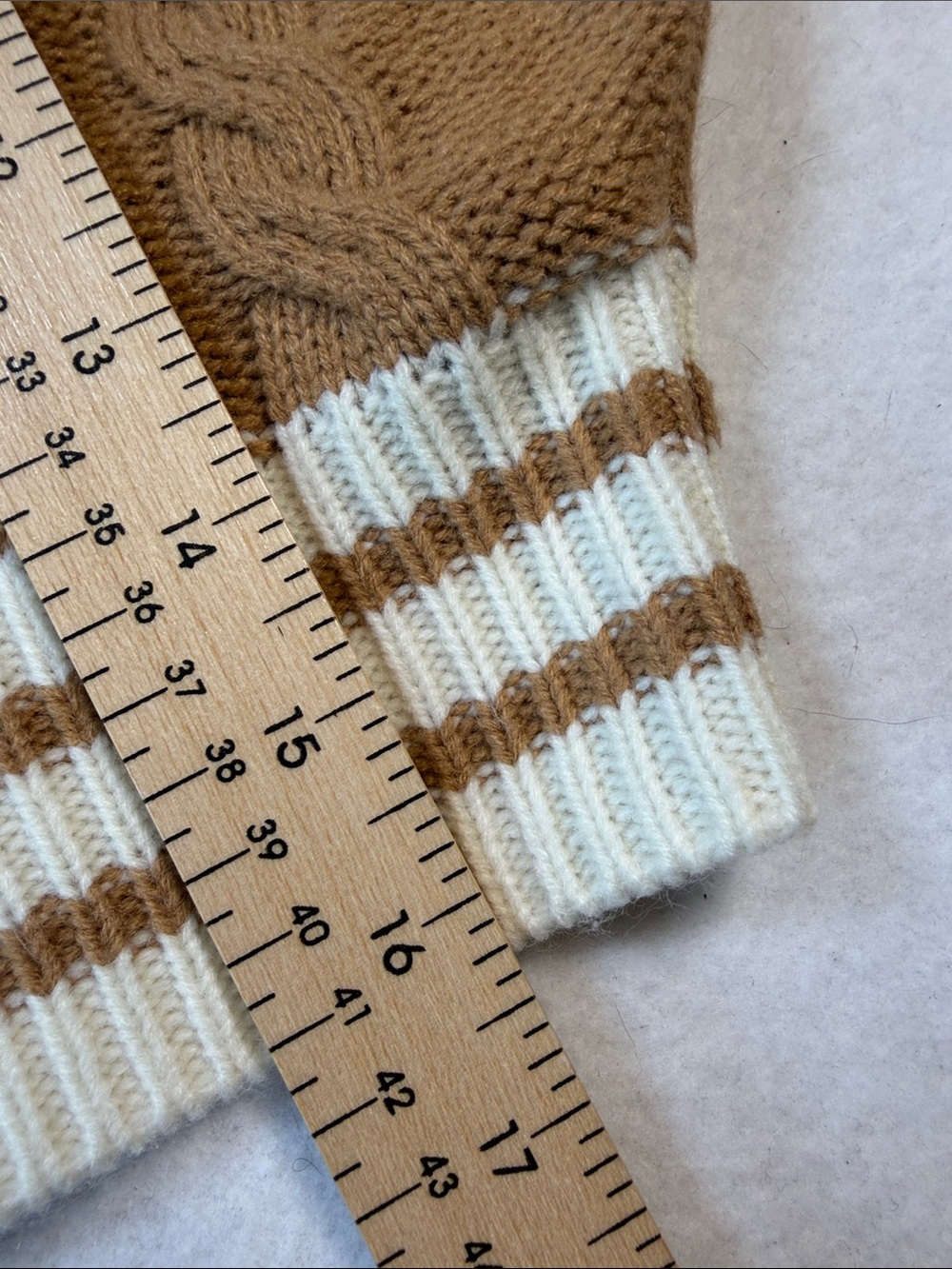 Forever 21 Camel and Cream Varsity Cropped Sweater Medium Light Academia Preppy - Picture 10 of 10